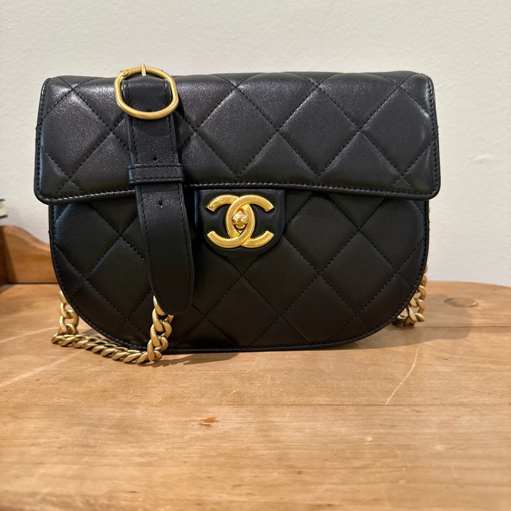 Chanel S/S 2021 black moon messenger bag. Hardly worn. No flaws. Full set.